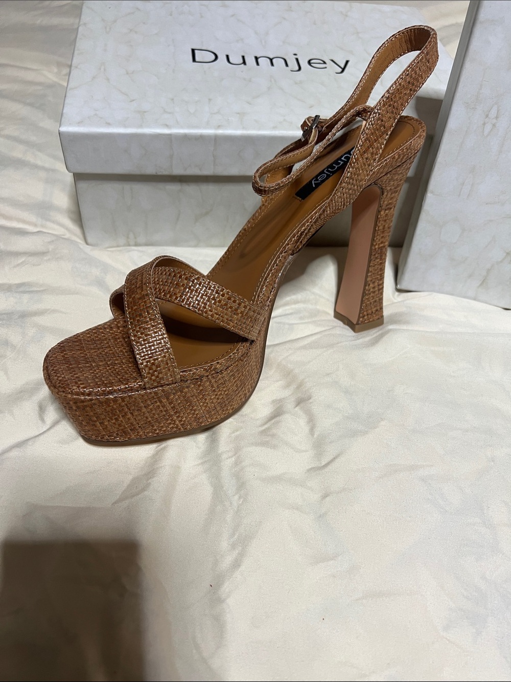 Dumjey Brown Platform Slingback Heels
